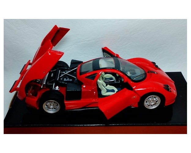 PAGANI ZONDA C12
