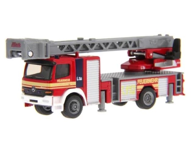 MERCEDES FIRE ENGINE 1/87