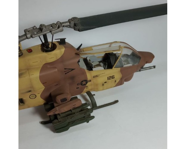 BELL AH-1G COBRA - ESCALA 1/32 - ARMADO