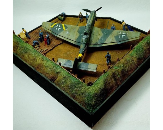 DIORAMA STUKA KANONENVOGEL - 1/72