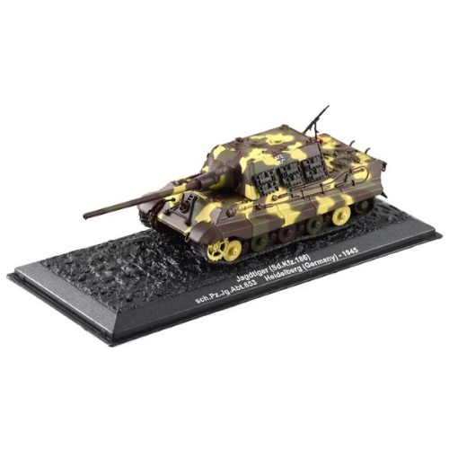 Panzerjäger Tiger Ausf.B (Sd.Kfz.186) Jagdtiger sch.Pz.Jg.Abt.653 Heidelberg (germany) - 1945