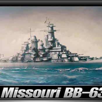 U.S.S. MISSOURI BB-63 1/700