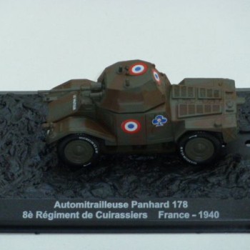 AUTOMILITRAILLEUSE PANHARD 178 - FRANCE 1940