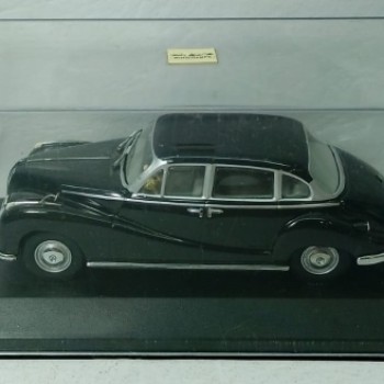 BMW 502 SEDAN V8
